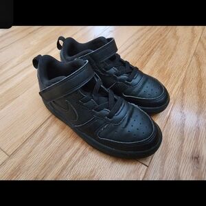 Black Nike Air Force 1